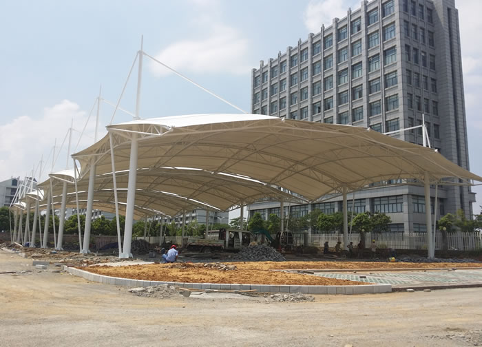 �ں������������T���Ĥ�Y(ji��)��